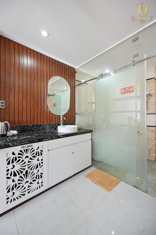 Napoly Hotel Vung Tau Exterior photo