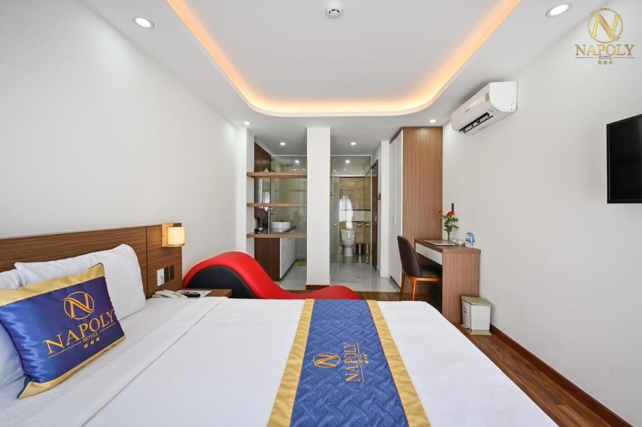 Napoly Hotel Vung Tau Exterior photo
